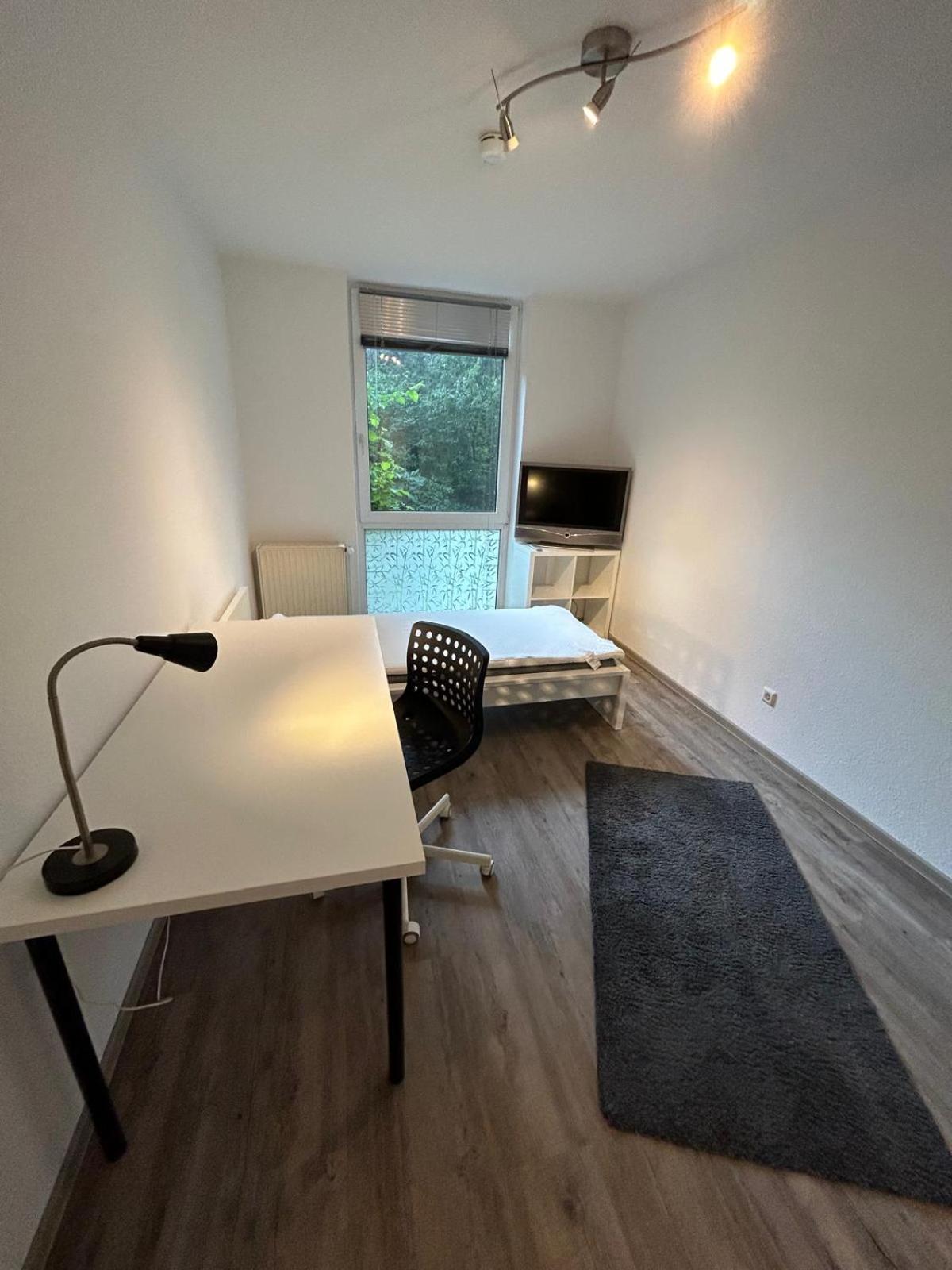 Guenstige Im Herzen Von Kreyenbrueck Homestay *